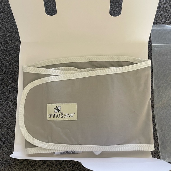 ❤️ Swaddle Strap - arms only baby swaddle , Anna and Eve - Picture 9 of 9